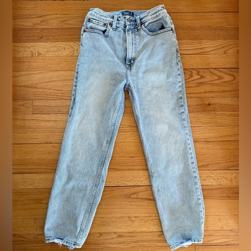 Abercrombie & Fitch Ultra High Rise Straight Jeans